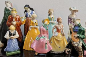 Kunst- und Designgegenstände Kunst- und Designgegenstände