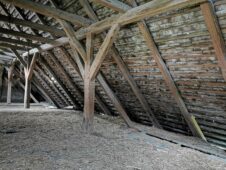 Dachgeschoss aufräumen  - Dachbodenräumung Wiener Neustadt